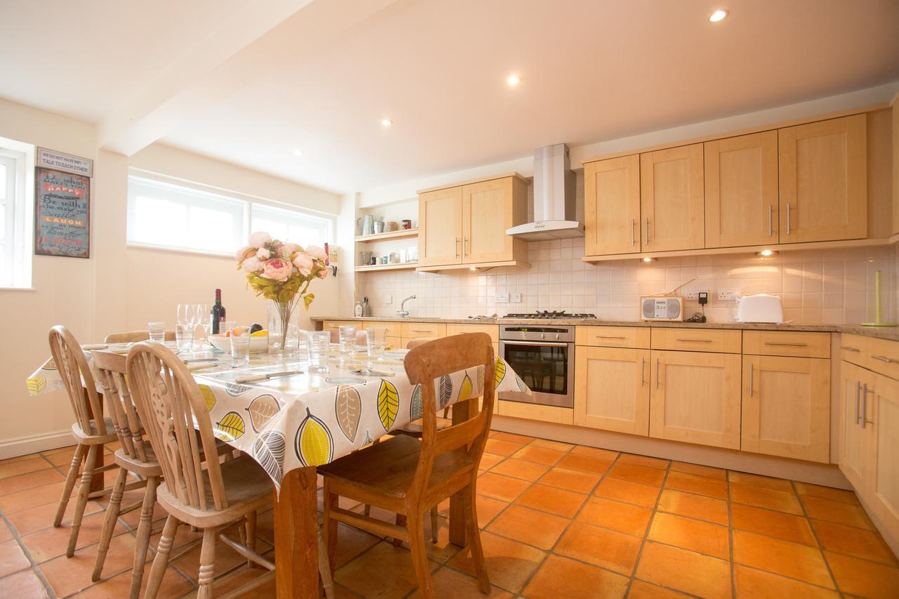67 Pebble Cottage ออลบะระ ภายนอก รูปภาพ